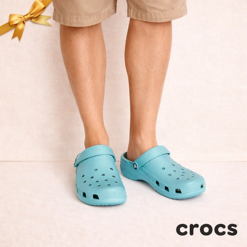 Crocs Classic Size M9/W11 Turquoise NWT